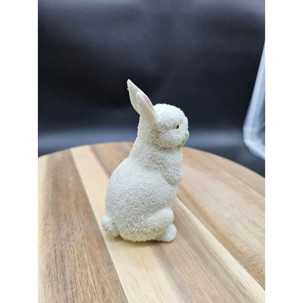 Department 56 Easter 1996 Bunny Rabbit With Carrot in Mouth Figurine New In‎ Box
